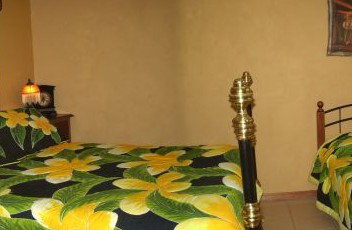 Airlie Beach Myaura Bed And Breakfast - Accommodation Australia 2