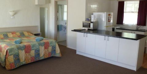Alice Motor Inn - Local Tourism 4