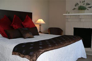 Aaron Lee Waterfront Apartments - Accommodation Australia 0
