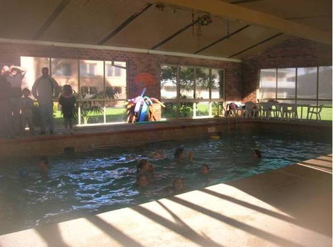 Peninsula Motor Inn And Tyabb Fly Inn - Accommodation Australia 4