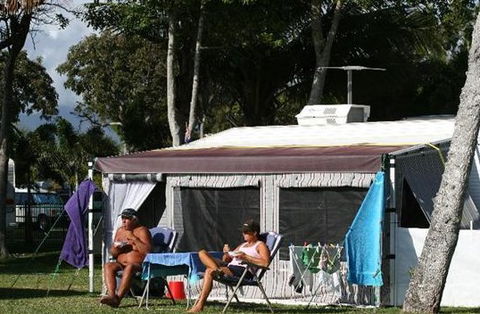 BIG4 Rollingstone Beach Caravan Resort - Local Tourism 3