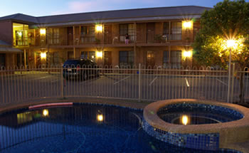 Rodney Motor Inn - Accommodation Australia 4