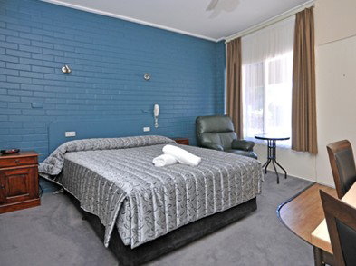 The Elm Motel - Accommodation Australia 1