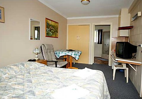 Turnin Motel - Accommodation Australia 1
