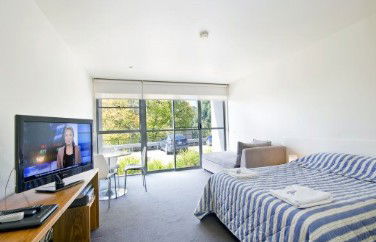 Comfort Inn Lorne Bay View - Local Tourism 3