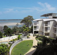 Moorings Beach Resort - Bed n Breakfasts