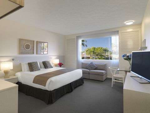 Oaks Oasis - Accommodation Australia 4