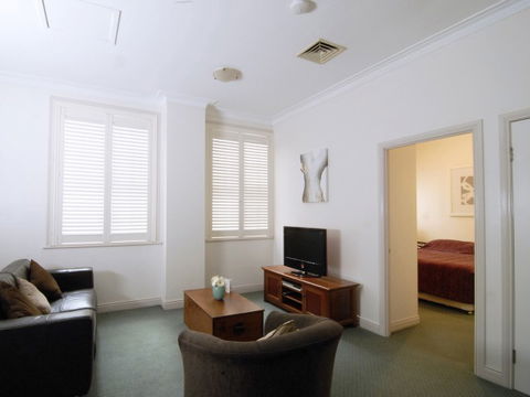 Rothbury On Ann Heritage Apartment Hotel - Accommodation Australia 3