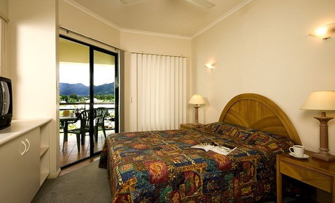 Tropic Towers Apartments - Accommodation Australia 2