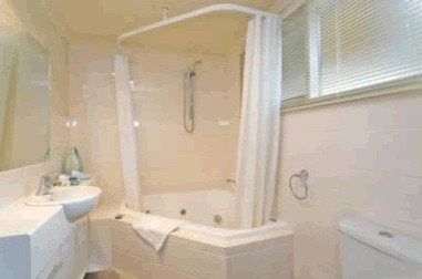 Whitecrest Great Ocean Road Resort - Accommodation Australia 3