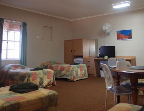 Bluestone Motor Inn - Accommodation Australia 1