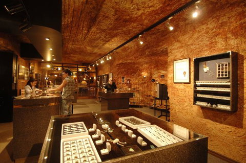 Desert Cave Hotel - Accommodation Australia 6