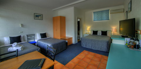 Harbour View Motel - Accommodation Australia 3