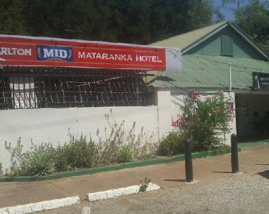 Mataranka Hotel Motel - Accommodation Australia 2