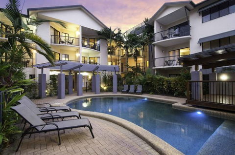 Bay Villas Resort Port Douglas - Australia Shopping 10