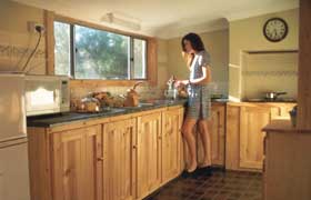 Saunders Gorge Sanctuary - Boundary Cottage - Local Tourism 0