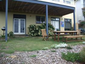 Victor Apartments - Cheri-On-Sea Apartment - Accommodation Australia 0