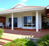 Close Encounters Bed and Breakfast - Accommodation Australia