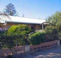 Smoky Bay Seaside Cottage - Local Tourism