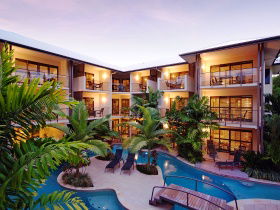 Port Douglas QLD Australia Shopping