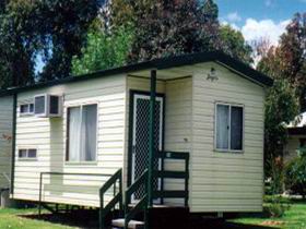 McLaren Vale Lakeside Caravan Park - Accommodation Australia 0