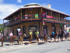 Port Germein Hotel - Accommodation Australia 0