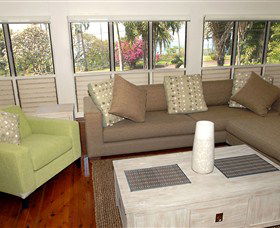 Coast Holiday Accommodation - Local Tourism 0