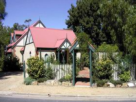 The Dove Cote - Accommodation Australia 0