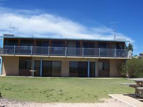 Moonta Bay Beach Villas - Accommodation Australia 0
