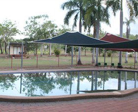 Bark Hut Inn - Local Tourism 0