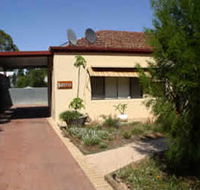 Loxton Smiffy's Bed And Breakfast Sadlier Street - Accommodation Australia