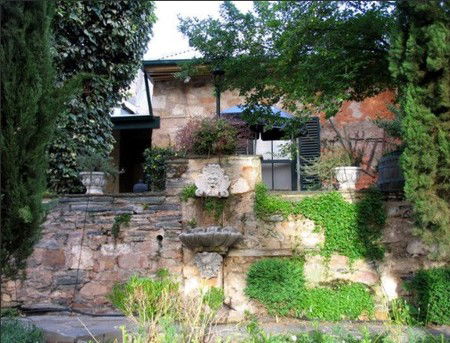 Devonshire House - Accommodation Australia 4