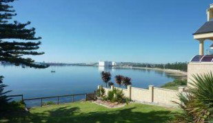 Bay 10 Accommodation - Accommodation Australia 1