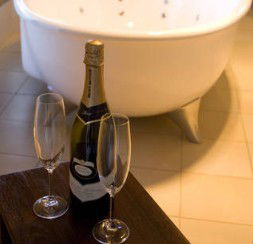 Merlot & Verdelho - Accommodation Australia 1