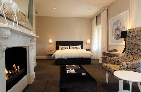 The Stirling Hotel - Accommodation Australia 1