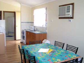 Seabreeze Accommodation - Accommodation Australia 4