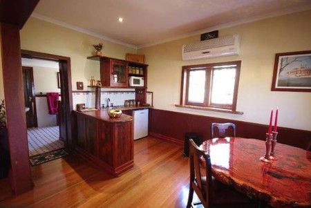 Toora Views - Accommodation Australia 2