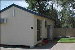 Moonta Bay Cabins - Australia Shopping 1