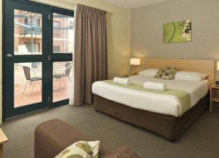 BreakFree Adelaide - Local Tourism 4