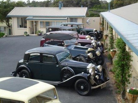 Lake View Apartments - Accommodation Australia 3