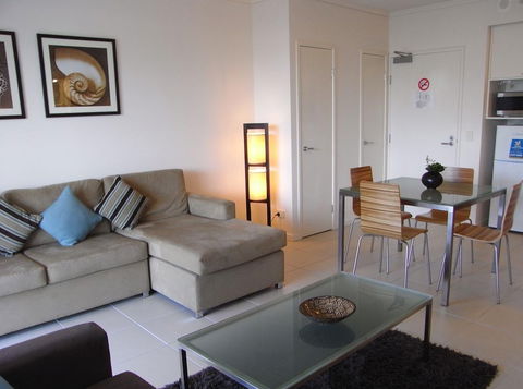 Aspect Caloundra - Local Tourism 0