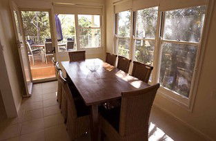 Ava Holiday Beach House - Local Tourism 2