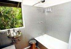 Coast Holiday Accommodation - Local Tourism 1