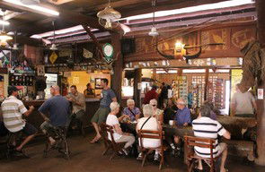 Bark Hut Inn - Local Tourism 1