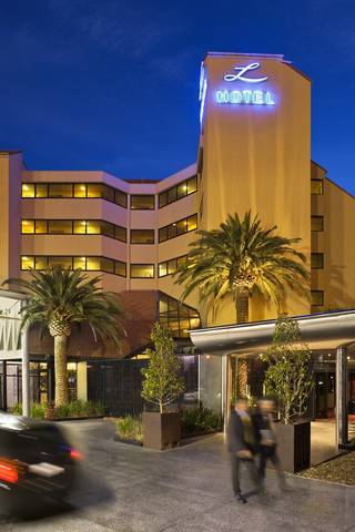 The Lakes Resort Hotel - Accommodation Australia 2