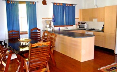 Ottilie's Cabin - Local Tourism 5