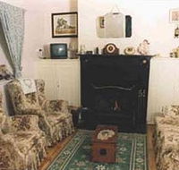 Lavender Cottage Bed And Breakfast Accommodation - Local Tourism