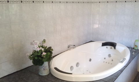 Angaston Rose B&B - Local Tourism 4