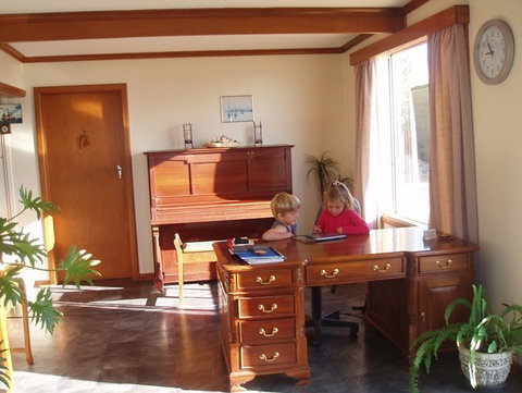 Morgans By The Sea - Local Tourism 0