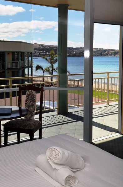 Hilton Motel - Accommodation Australia 0